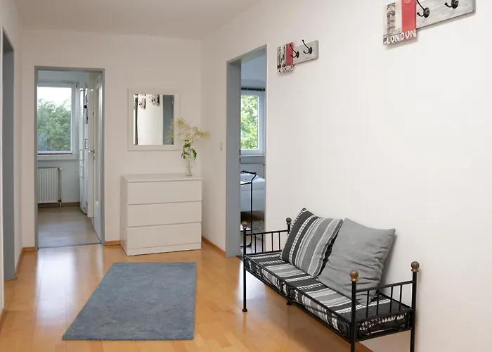 Remark Studios - Wohnung Fuer 6 In Grossburgwedel